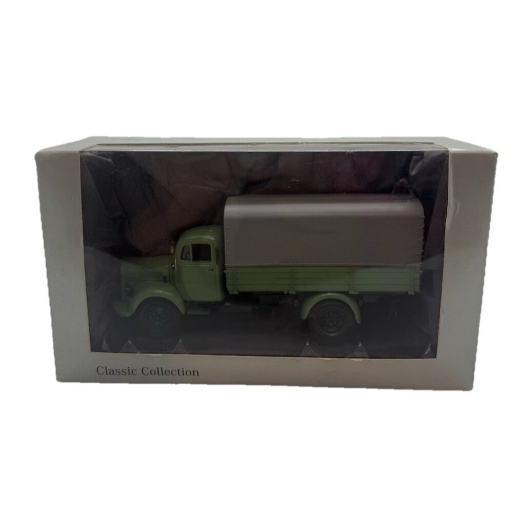 NIB Minichamps Mercedes Benz L3500 Plane Canvas Truck Moss Green 1:43 Model Car